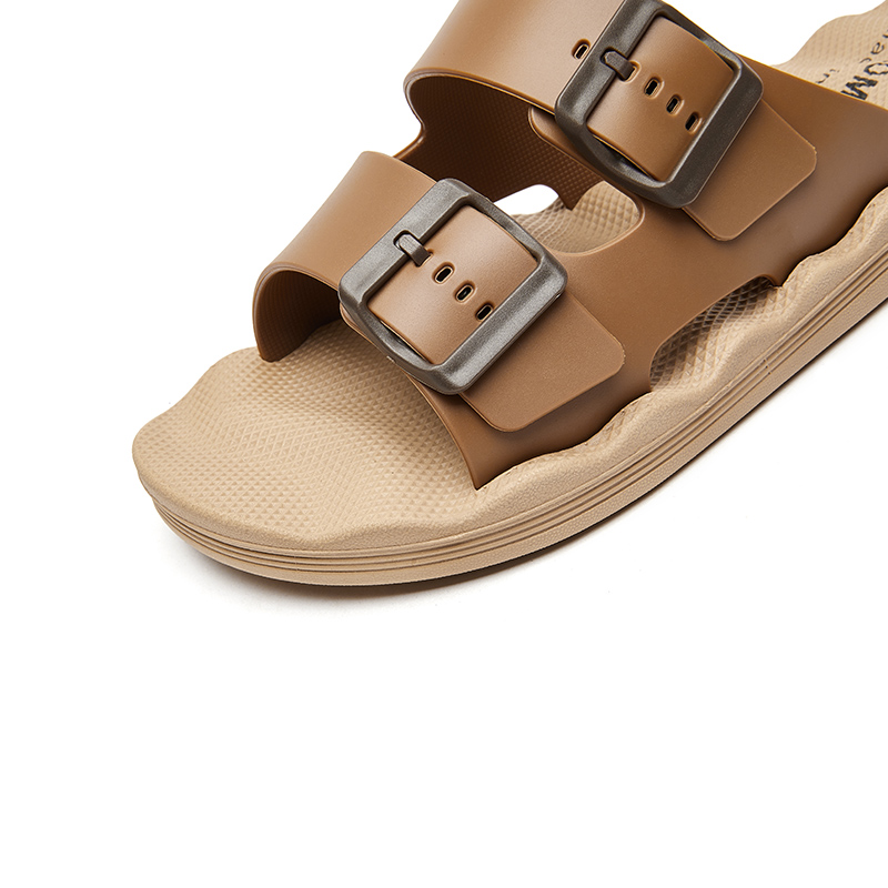 Ciabatte Unisex Regolabili con - Kids Outdoor Jumping recensione e prezzo