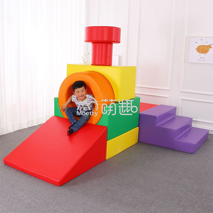 Blocchi di Schiuma Colorati a  - Kids Outdoor Playset recensione e prezzo