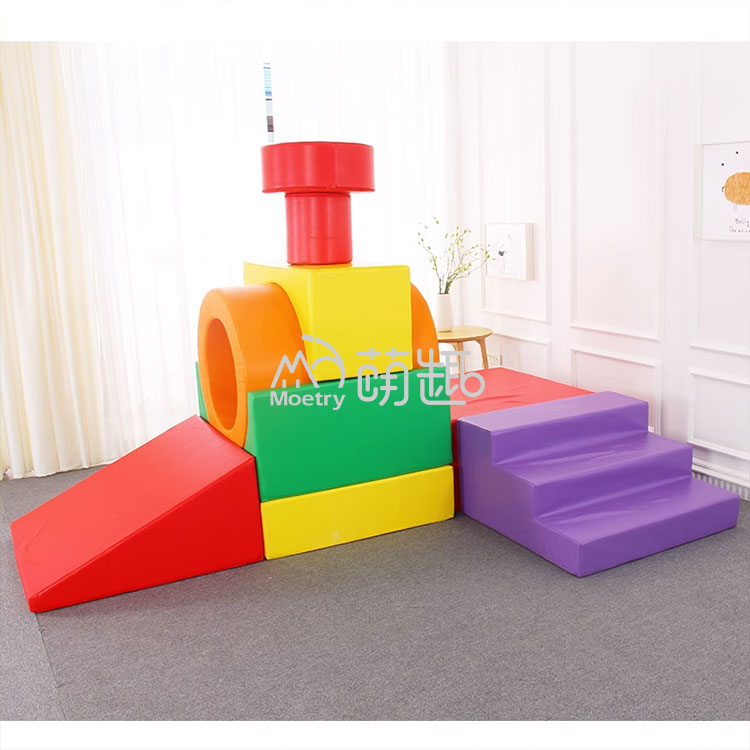 Blocchi di Schiuma Colorati a  - Kids Outdoor Playset recensione e prezzo